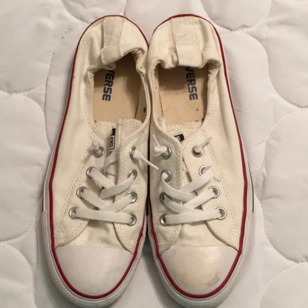 Ladies Converse slip on tennis shoes